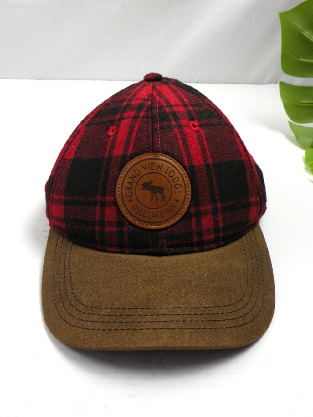 Grand View Lodge Gull Lake, MN Legacy Wool plaid cap hat